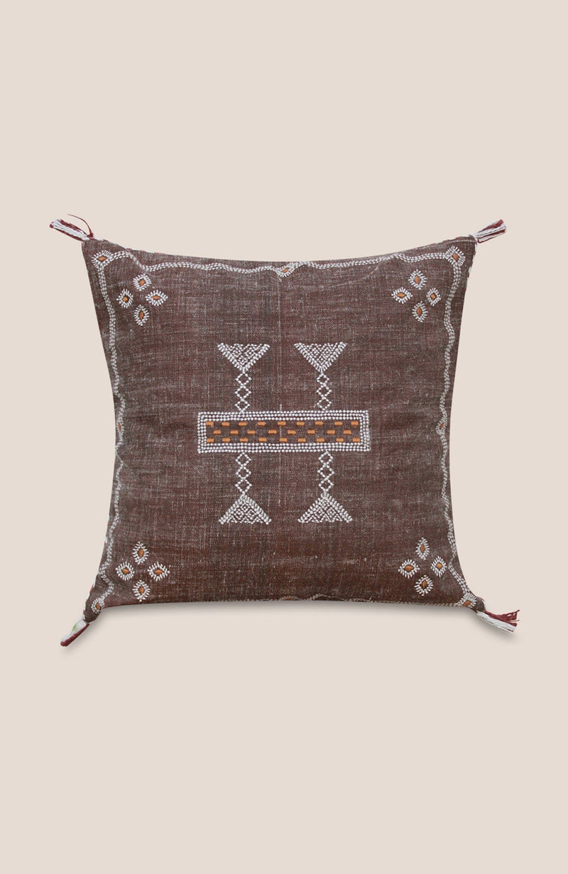 Sabra Pillow Cover Loor - Home Decor | Shop Baskets, Ceramics, Pillows, Rugs & Wall Hangs online