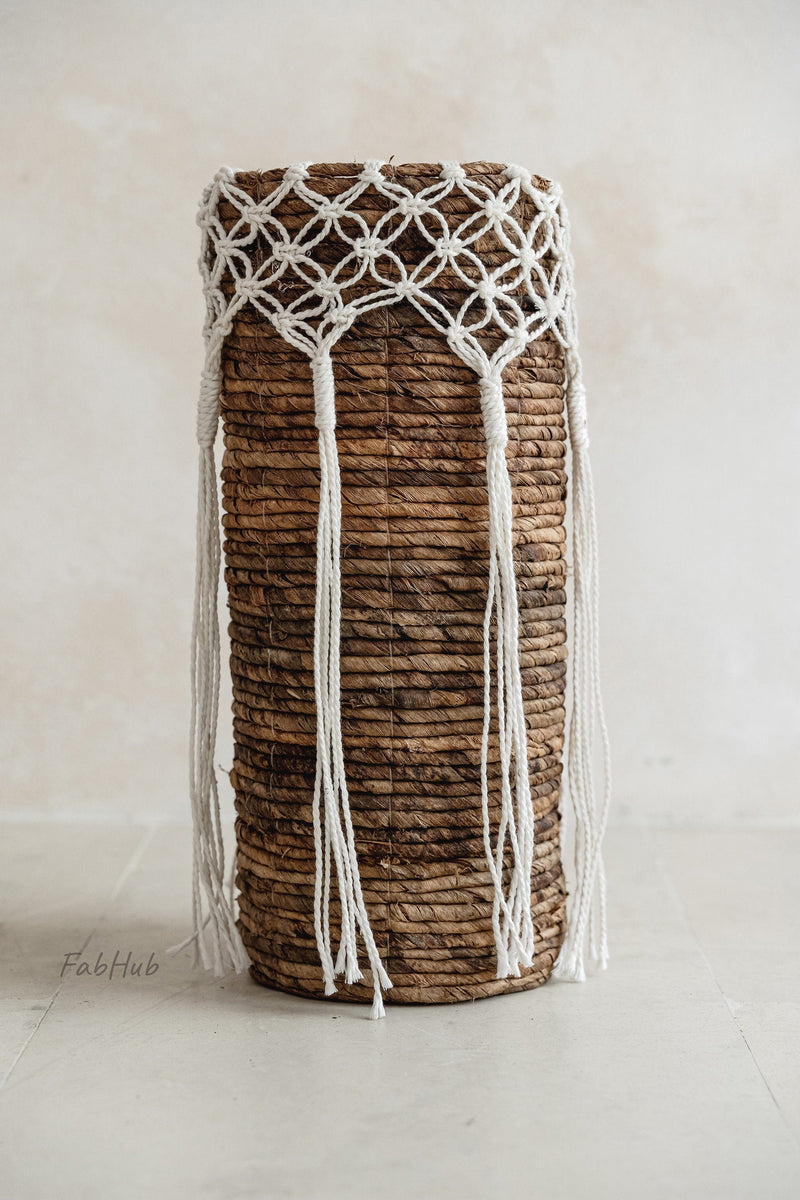 Basket with Macrame Arrely